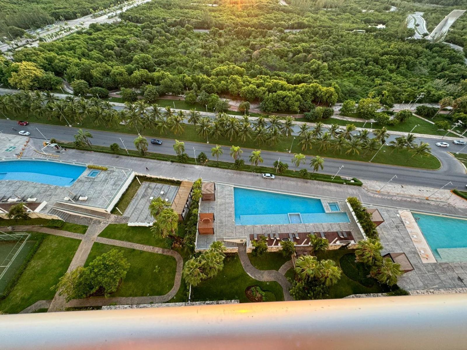 Travel * Cancún