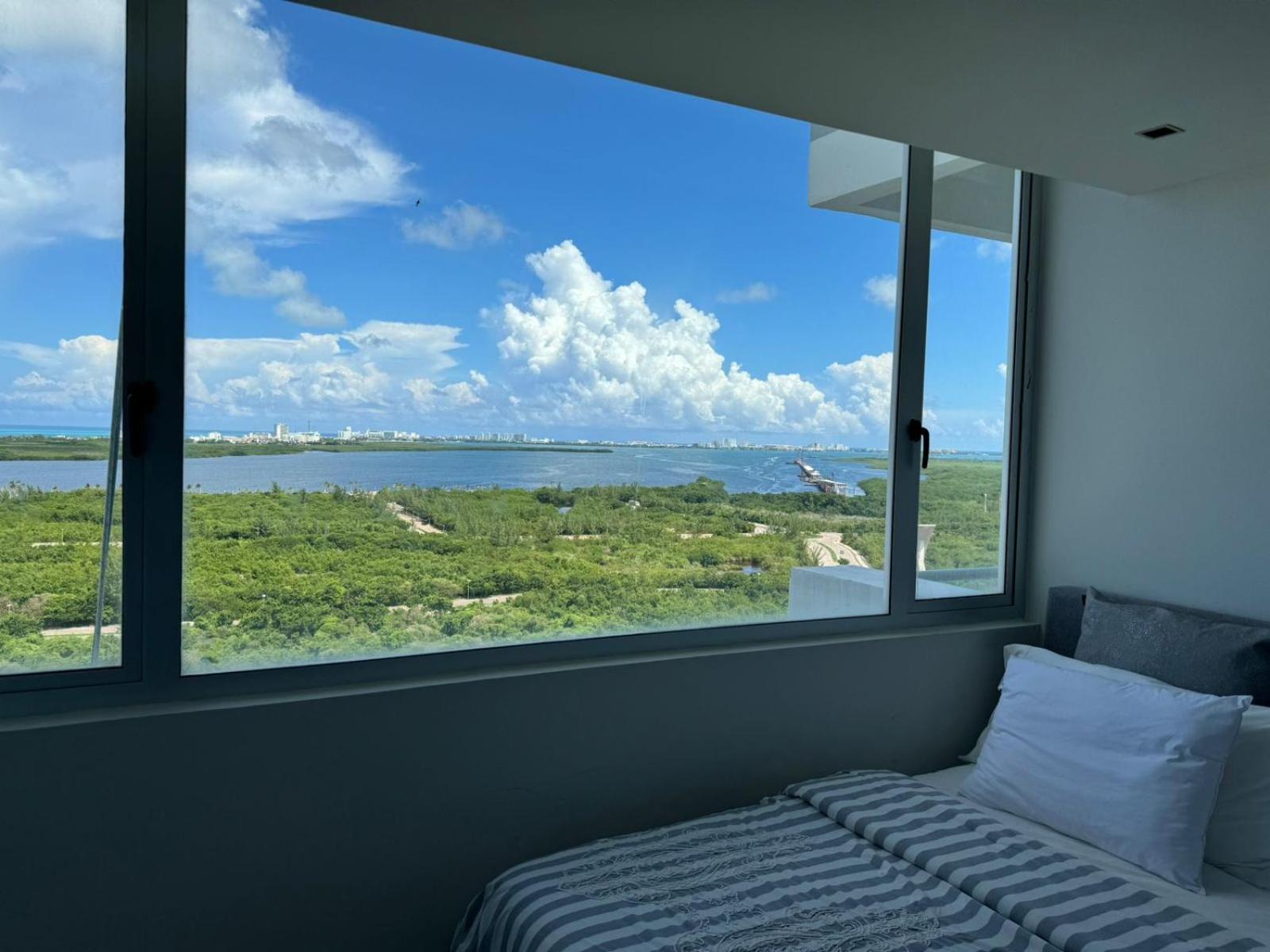 Hotel Travel *